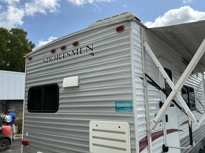 Used 2014 SPORTSMAN S262RK Campers, Caravans, Motorhomes Michigan US | Miedema Asset Management Group #1339085