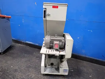 USED NELMOR MV1012