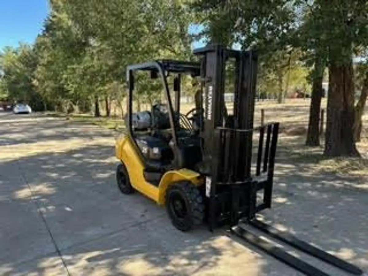 USED 2020 KOMATSU FG25T-16