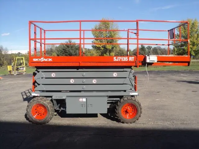 Used 2007 Skyjack SJ7135RT Scissor Lifters New York US | United Lift #1446601