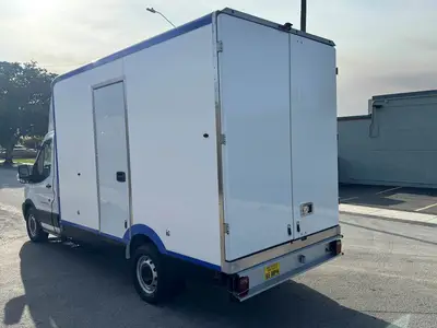 Used 2023 FORD TRANSIT Reefer Trucks Florida US | Truck and Van Outlet #1509167