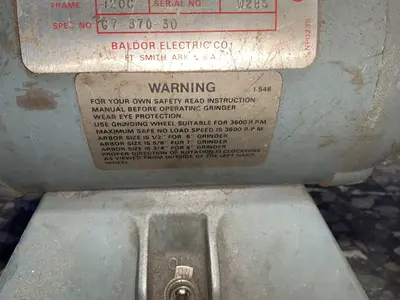 Used BALDOR 712 Pedestal Type Grinders (Double End) Ohio US | HGR 24 #1344004