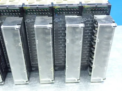 USED OMRON CJ1WOD212