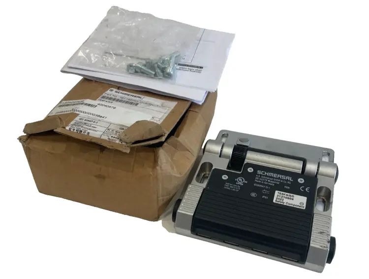 New | in-Stock SCHMERSAL 101182063 Relays & Switches Michigan US | SB Industrial Supply #818602
