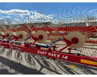 Used FARM KING TVR12 - 12 WHEEL Hay Rakes Iowa US | Keast Enterprises #1360463