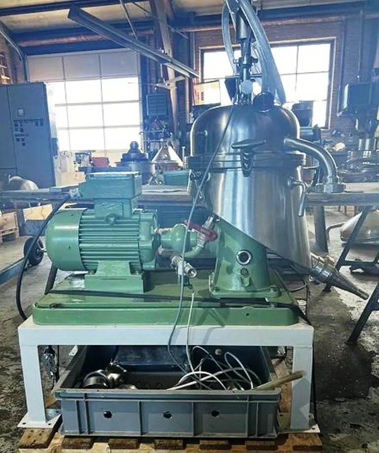 Westfalia SA 1-02-575 XP pilot plant separator, 316SS.