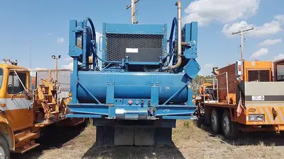 USED 1997 PEERLESS BAKER HUGHES HYDRA FRAC BLENDER TRAILER