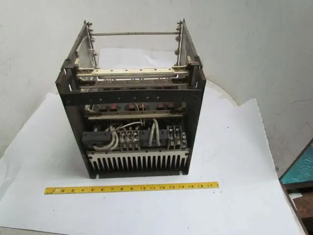 Siemens 6 RA 2632-6DV5.7-0 6RA2632-6DV57-0 DC Drive, Rack Assembly Type D380/130