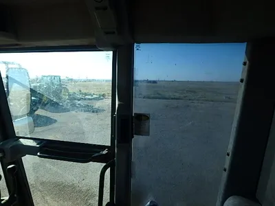 2011 Volvo G946