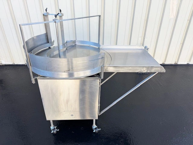 Used CHARLES LAPIERRE INC. T.T.E-36 Unscramblers - Rotary Turn Tables Connecticut US | Litchfield Packaging Machinery #685656