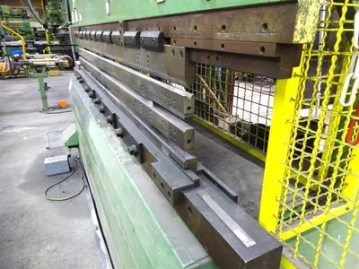 USED AMADA PROMECAM RG 75 TON X 3100 MM