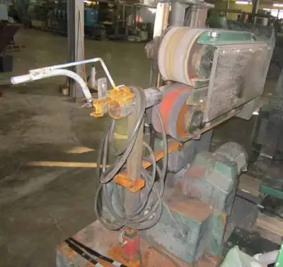 FARRIS 2-BELT Extruder Line Pipe Acc Haul Off | Perry Equipment (3)