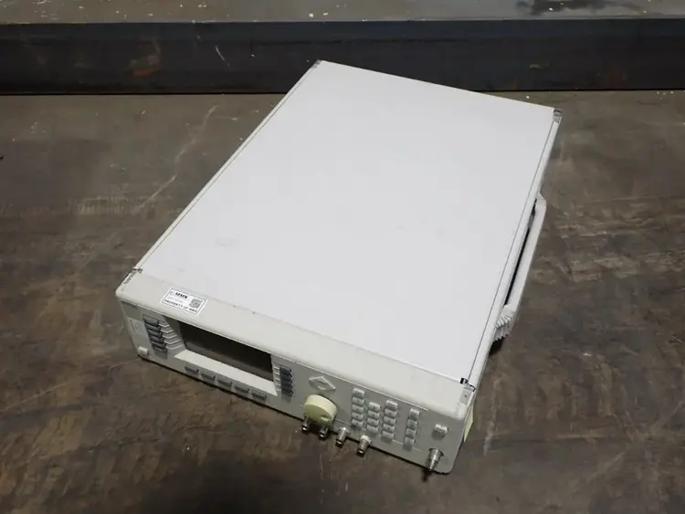Used WILTRON 69169A Signal Generators Ohio US | HGR 24 #801877