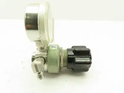 Veriflo IR400S Stainless Pressure Regulator Gas/Oxygen Dual Gauge 100 PSI