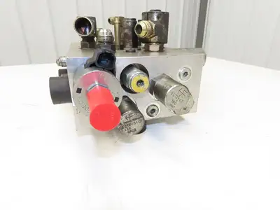 Hyster Hydraulic Manifold Block From E60Z-33 Forklift 8530551