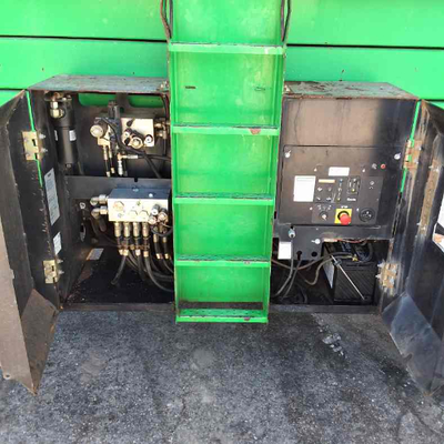 USED 2017 Genie GS-4390RT
