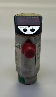 Used EFECTOR PN2222 Sensors | Surplus Asset Holdings #1206641