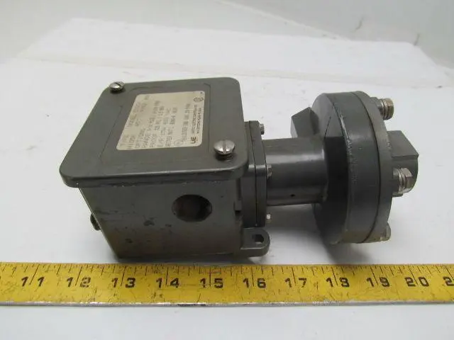 Used UNITED ELECTRONIC CONTROLS _UNKNOWN_ Relays & Switches | Arrow Industrial #639748