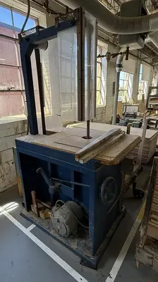 SHOPMADE VERTICAL STRING SANDER