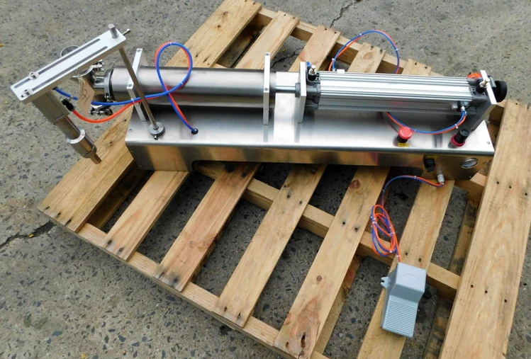 Used SINGLE PISTON FILLER 2500 ML Piston Fillers New Jersey US | Champion Trading Corporation #423632