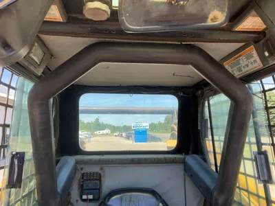USED CATERPILLAR 287 MULTI TERRAIN LOADER