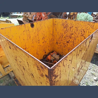 44in x 38in Bin Mine Car