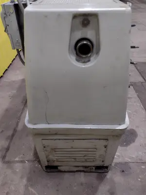 USED CLAUSING