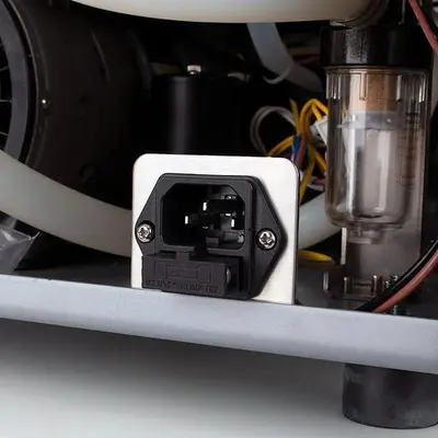 NEW VACMASTER VP230