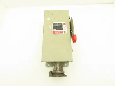 Cutler-Hammer Heavy Duty Safety Switch Enclosure 60A 600V 3Ph Nema 12