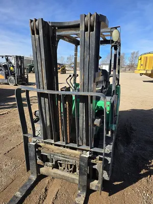 USED 2017 MITSUBISHI FG25N