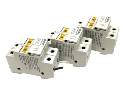 USED FERRAZ SHAWMUT FUSE HOLDER CLASS CC 30A 600V, 2-POLE DIN RAIL LOT OF 3