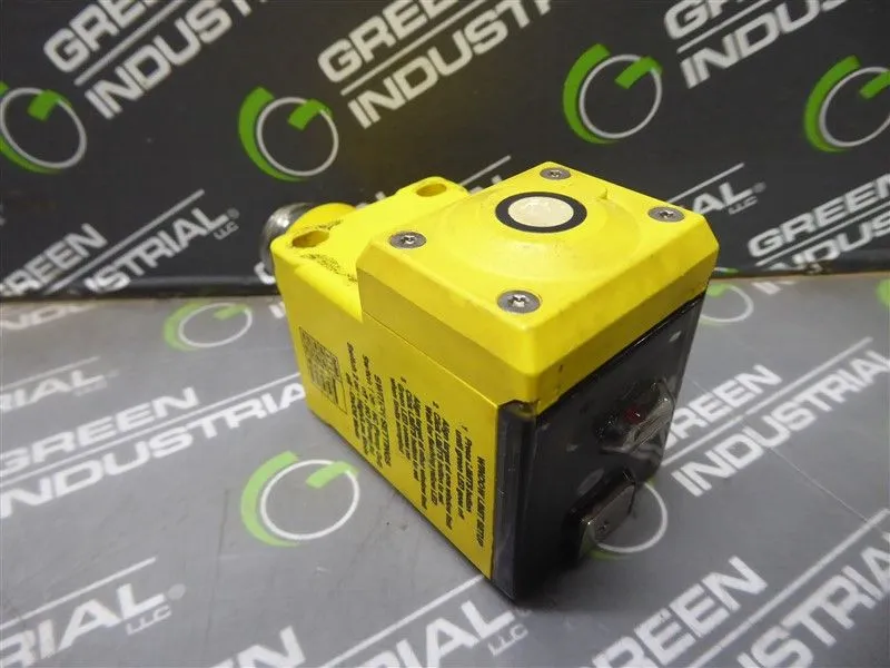 Banner Q45UBB63DAQ Ultrasonic Proximity Sensor Used