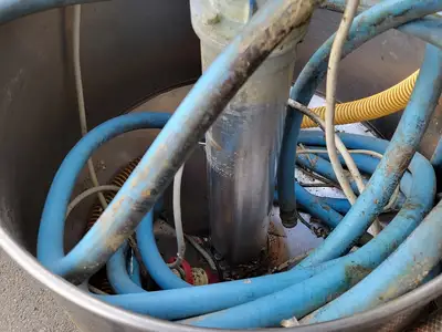 Pump Bin w/ 1.5 hp Motor