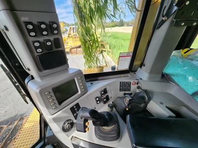 Used 2014 CATERPILLAR D8T Crawler Dozers | Abele Tractor #1342954