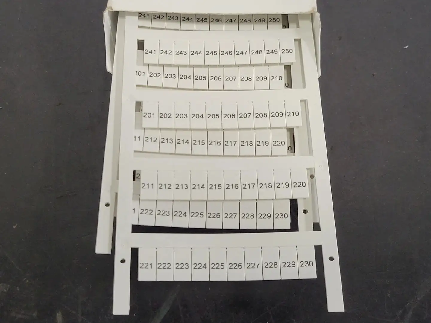 NEW ALLEN-BRADLEY 1493-MS6X12H201-250