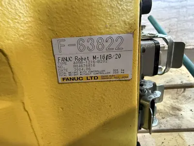 USED 2004 FANUC F–63822