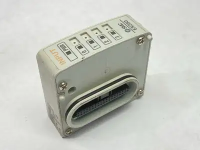 EX250-IE3 | SMC  Pneumatic Manifold Input Unit 4x M8 3-Pin - Used