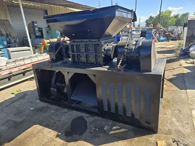 Kunjie, double shaft tire shredder, plastic / wood / cardboard recycling machine