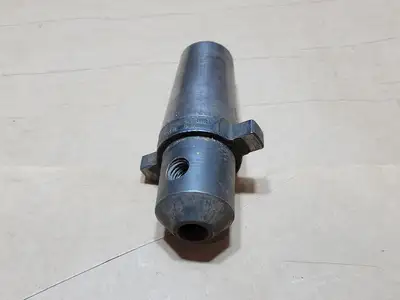 USED UNIVERSAL ENGINEERING 80343