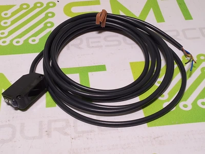 OMRON E3Z-D62 PHOTOELECTRIC SENSOR SWITCH