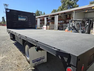 USED 2020 ISUZU NRR