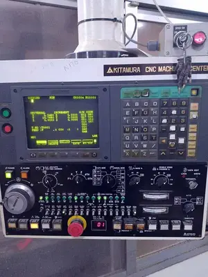 Used 2000 KITAMURA MYCENTER 4 Vertical Machining Centers Illinois US | Machinery Marketing International #1340281