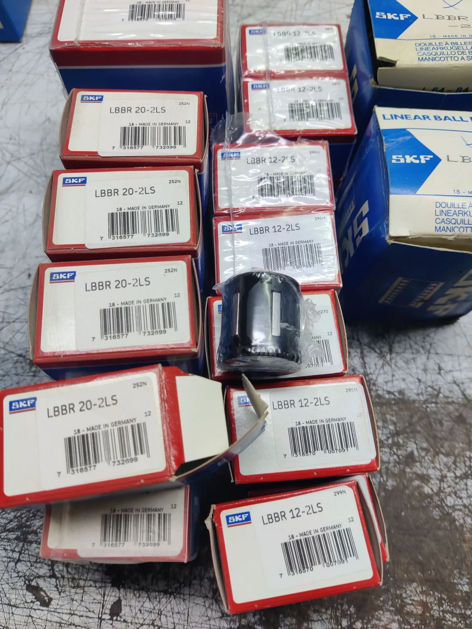 NEW SKF SKF Linear bearings