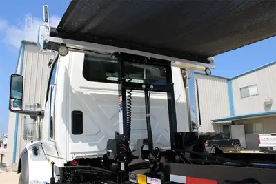 New | in-Stock 2026 INTERNATIONAL HX Rolloff Trucks Texas US | Roll Off Truck World #1491804