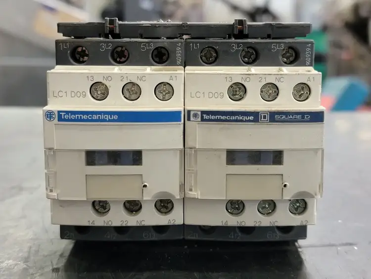 Used TELEMECANIQUE LC2D09 Switchgears British Columbia CA | Lenmark #241847