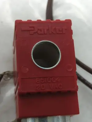 USED PARKER 851004