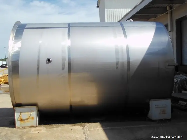 Used _UNKNOWN_ 7000 Stainless Steel Tanks Illinois US | Aaron Equipment #1209977