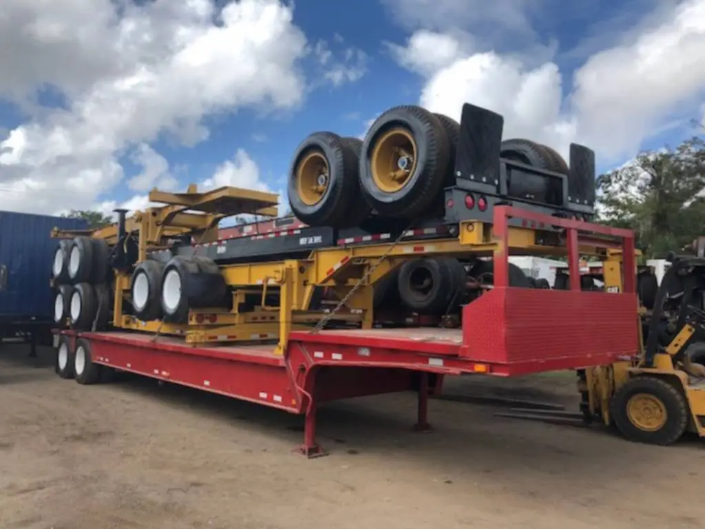 Used A PLUS A PLUS DROP DECK TRAILER Lowboy Trailers Florida US | USA Transequipment #1542549