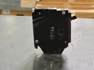 20 Amp, 1 Pole, 120/240 volts Circuit Breaker