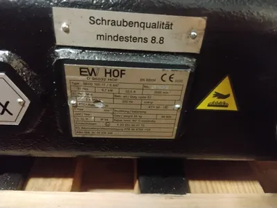HE HORRIFIED SECD 100-17/S847 Servo Motors | ESS Industrial Equipment Sales (4)